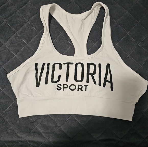 VICTORIA SECRET & PINK SPORT BRAS - Picture 4 of 4